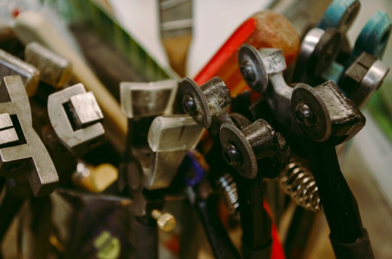 Industrial Hardware Solutions for Heavy-Duty Work