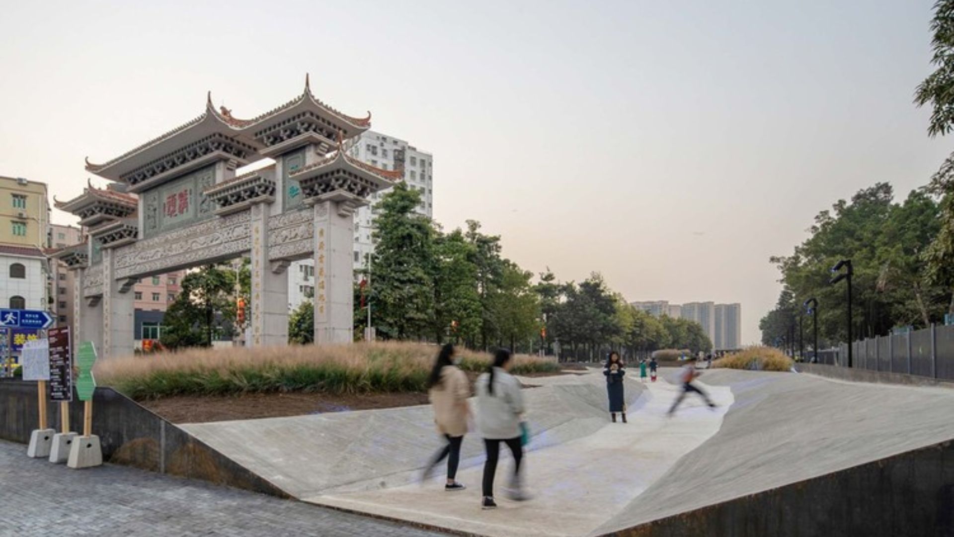 Architectural Solutions That Transformed Public Spaces (1)