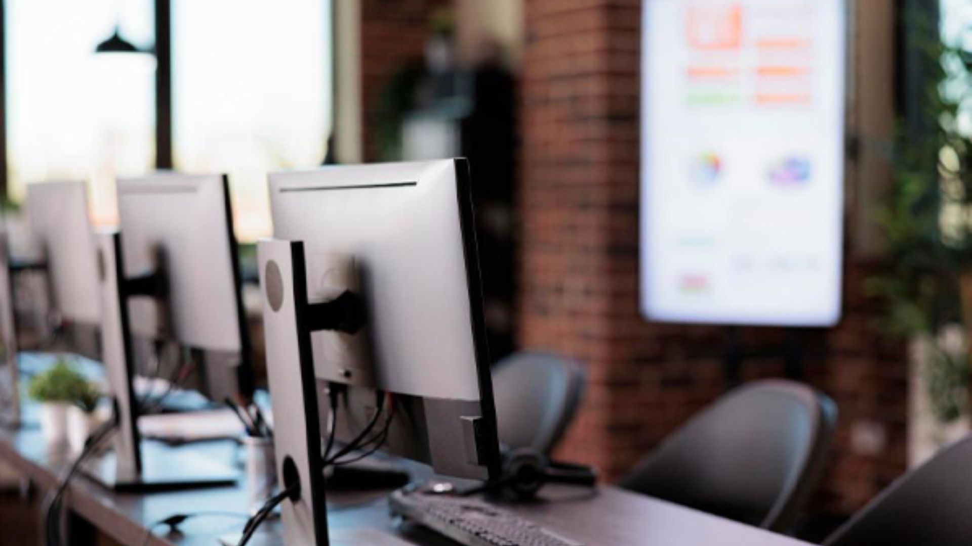 IT Equipment Rental With Preloaded Software