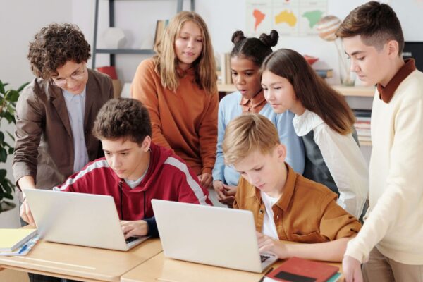 Information Technology In Education And Training